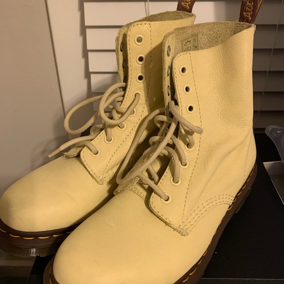 Dr Martens Shoes Pastel Yellow Dr Marten Boots Poshmark Dr Martens Shoes Pastel Yellow Dr Marten Boots Poshmark